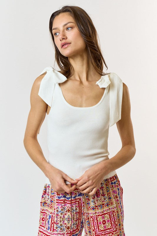 Shoulder Bow Top