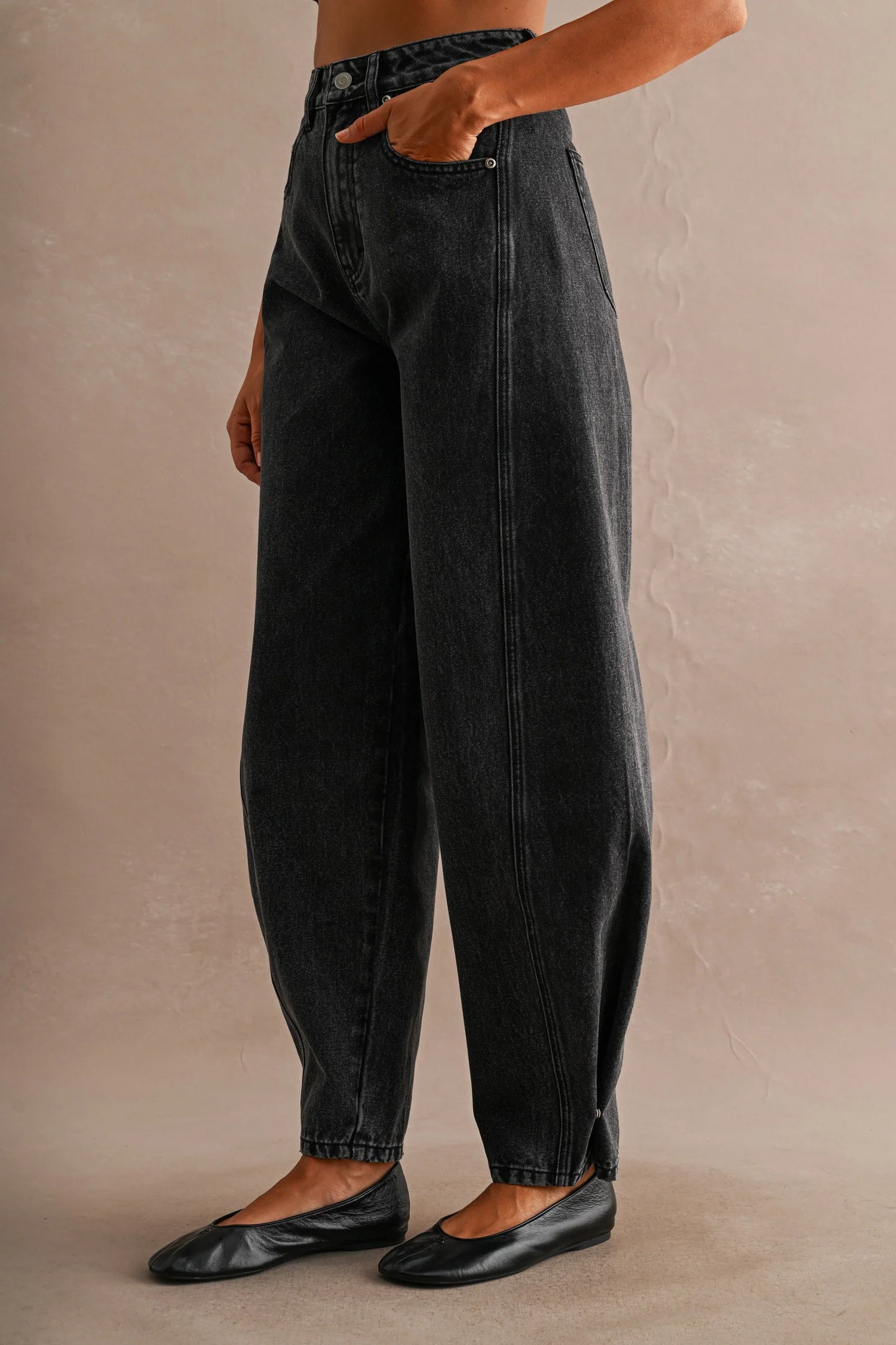 Barrel Leg Black Denim Jeans