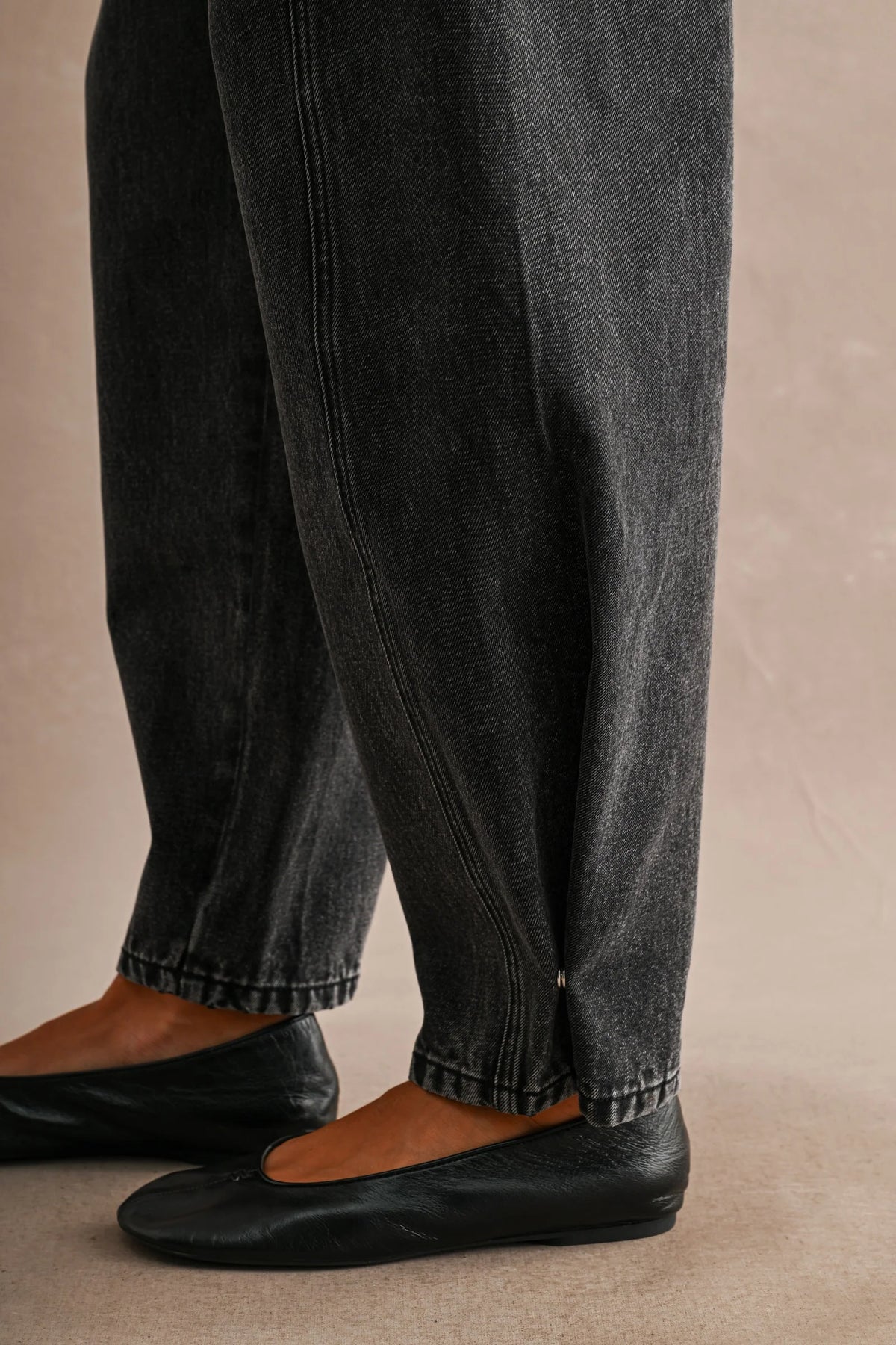 Barrel Leg Black Denim Jeans